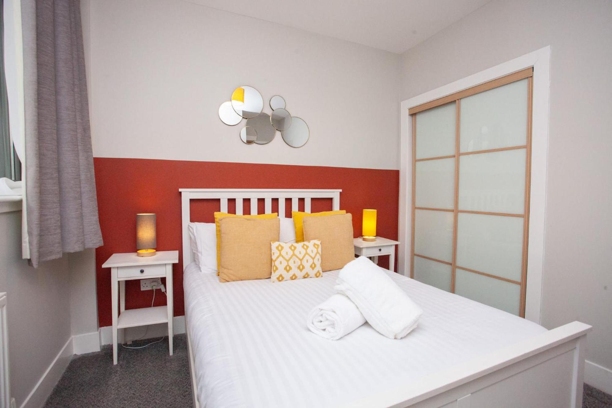 1 Bedroom Flat In The Heart Of Merchant City Glasgow Buitenkant foto